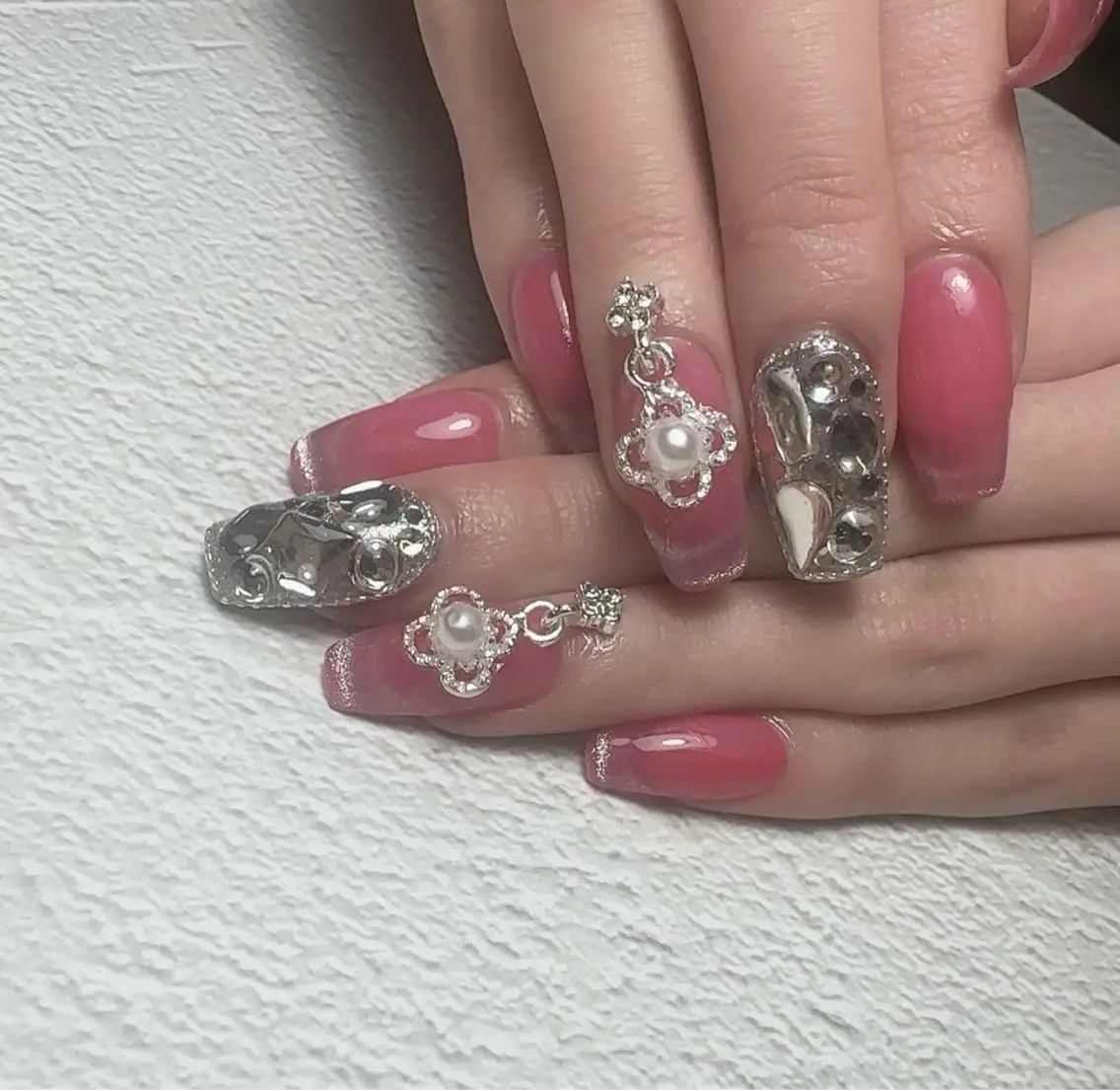 ネイル アートネイル ハート マグネットネイル 持ち込み ニュアンスネイル ハンドネイル Nailsalon Mimiy..♡のネイルデザイン
