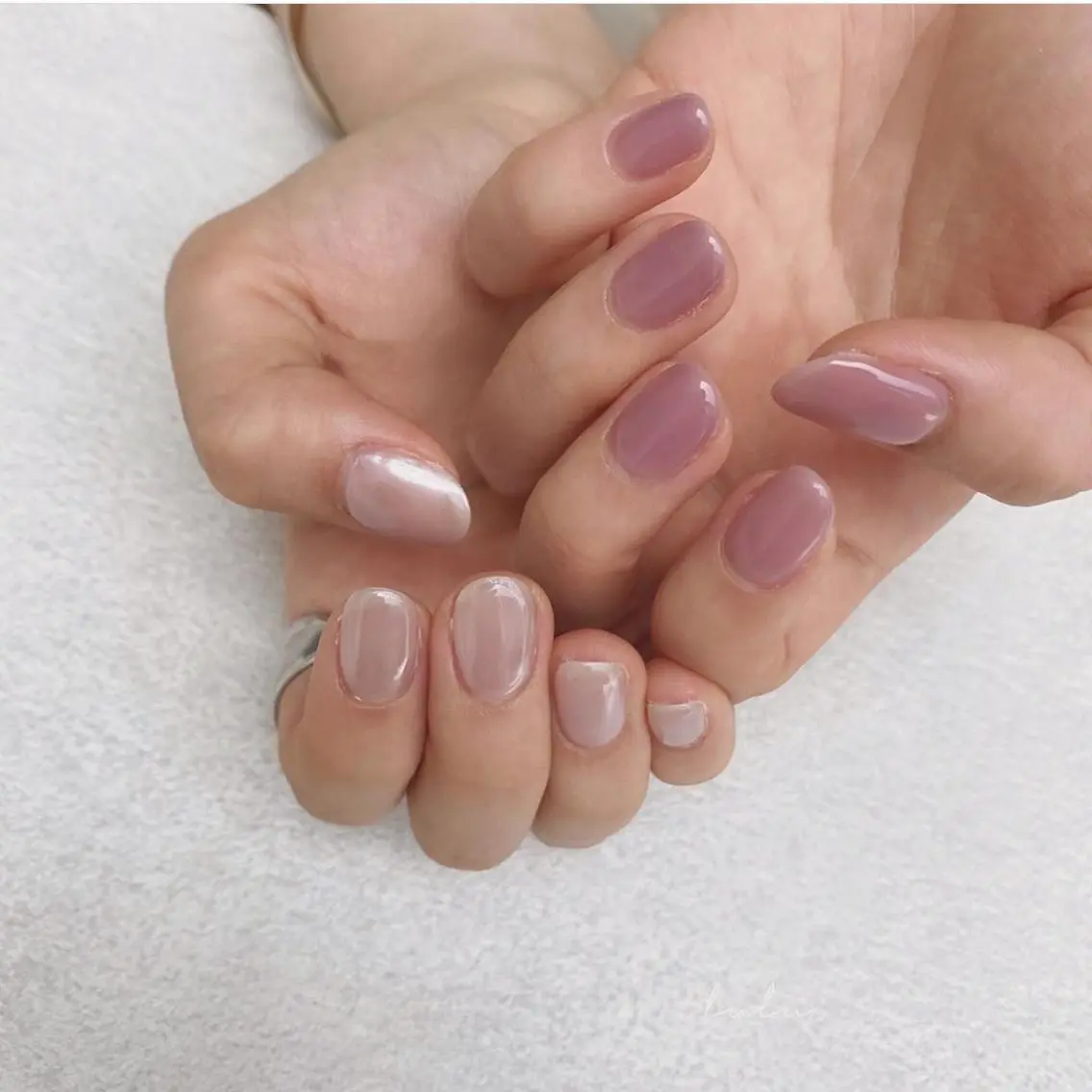 ネイル ミラーネイル ワンカラーネイル ハンドネイル ハンドケア 閨匠ビューティサロン 新橋店♡Ellieのネイルデザイン