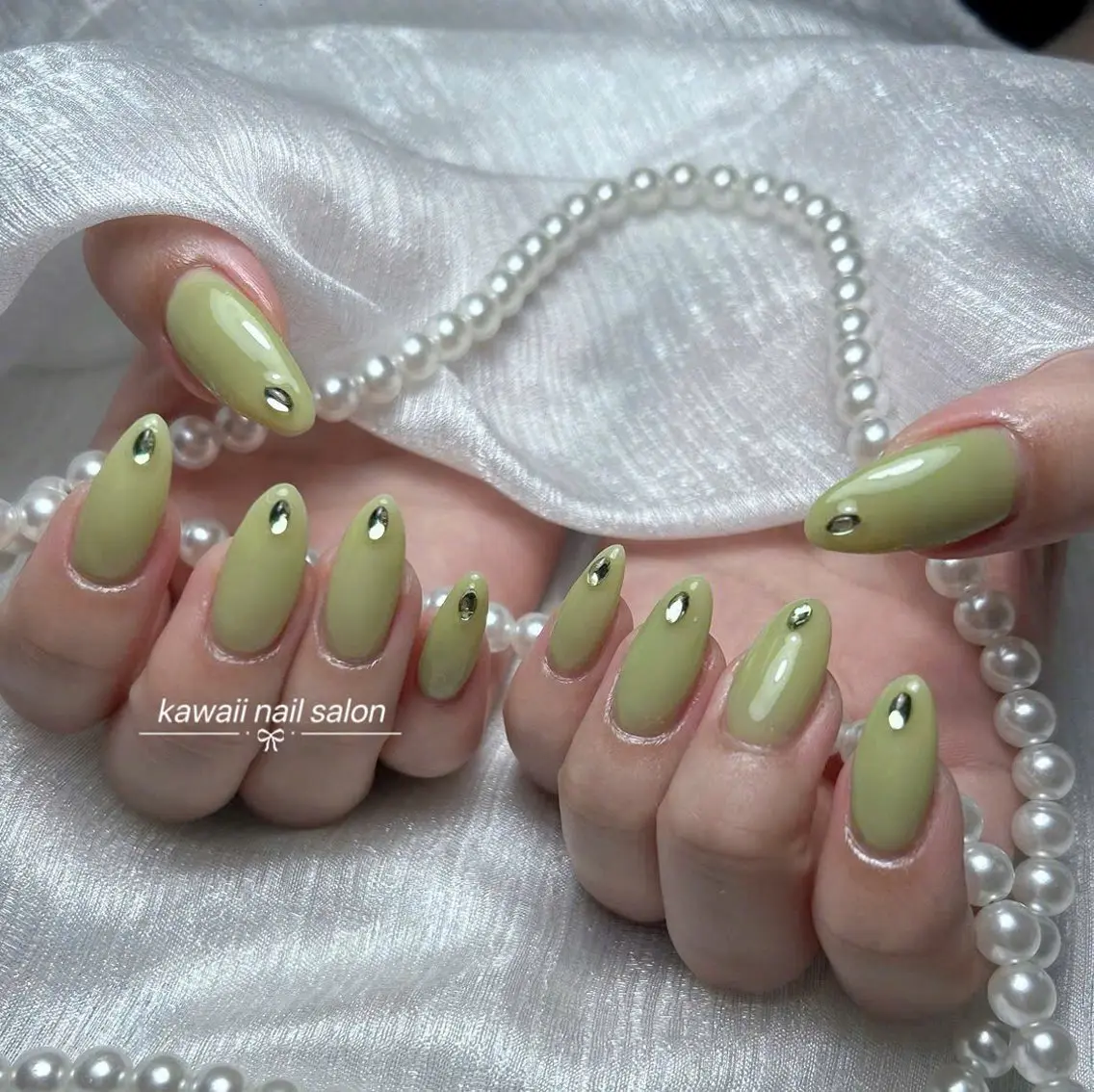 ネイル ドット フレンチネイル 韓国ネイル マグネットネイル オフィスネイル Kawaii Nail Salonのネイルデザイン