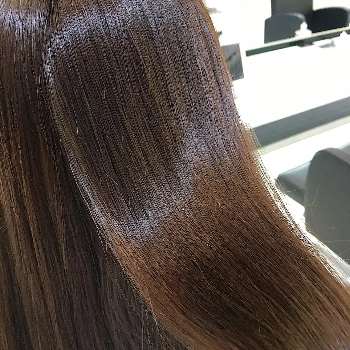 セミロング 髪質改善 トリートメント トリートメント ブリーチカラー/ 岩破瑞希のヘアスタイル