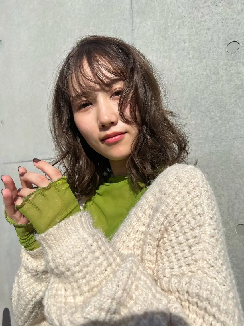 ミディアム レイヤーカット 伊藤 成美のヘアスタイル