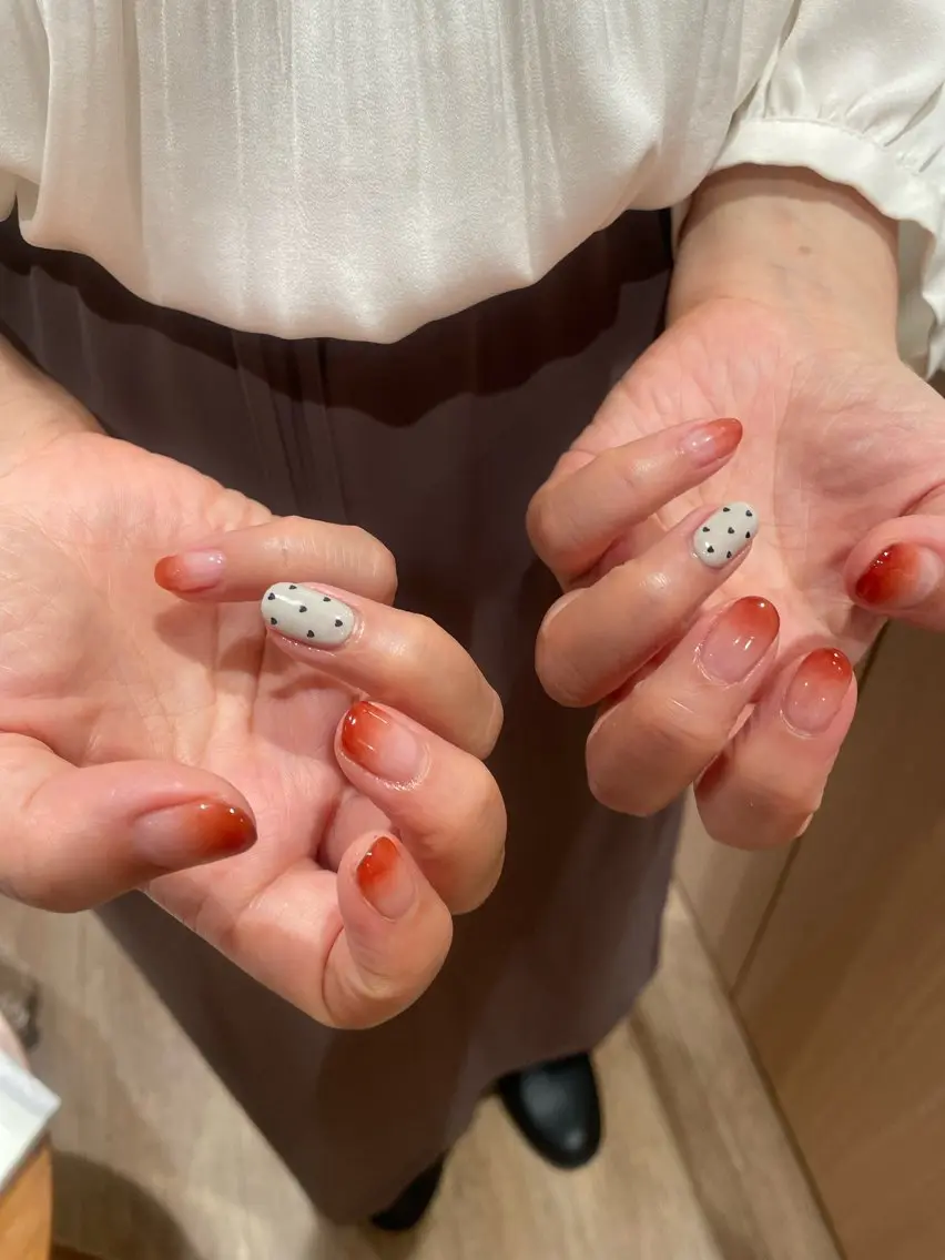 ネイル 佐藤 悠子のネイルデザイン