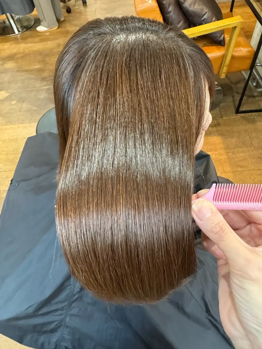 ミディアム 美髪矯正 SAORIのヘアスタイル