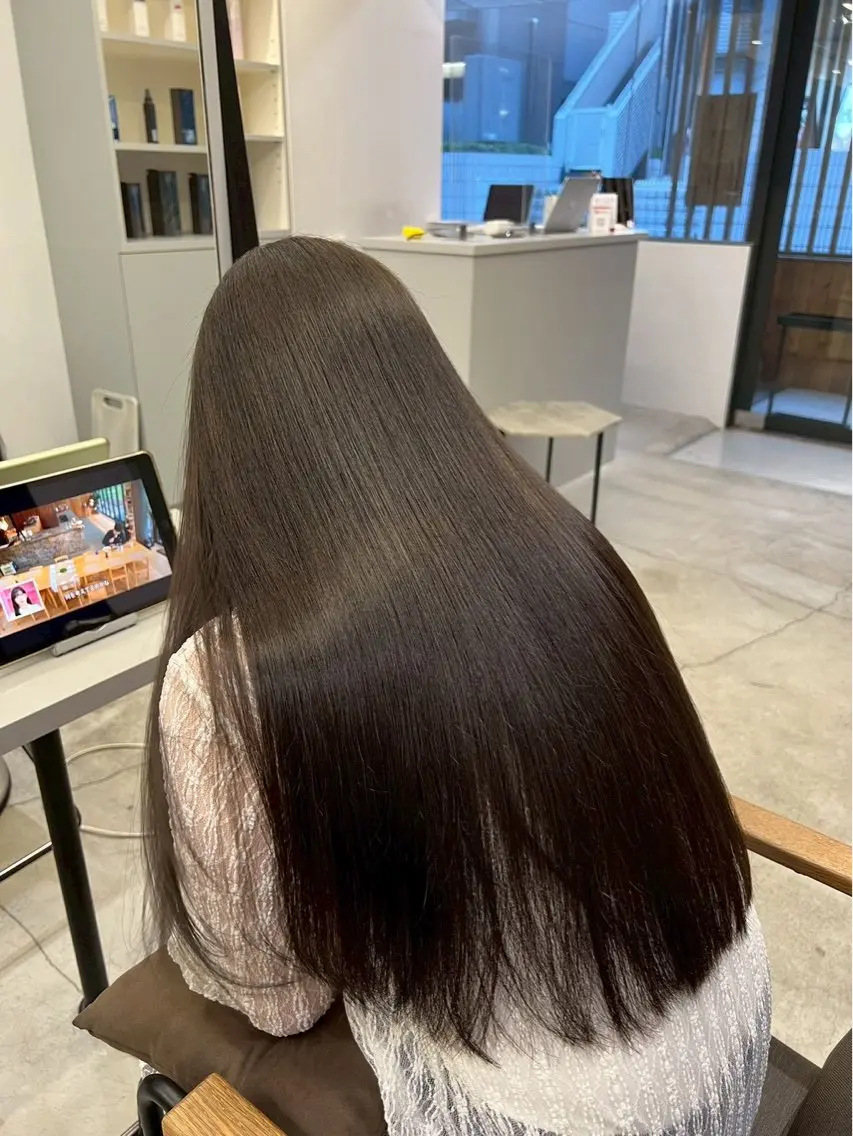 ロング パーマ 縮毛矯正 🍒モテ暖色カラー × うる艶✧ ゆなのヘアスタイル