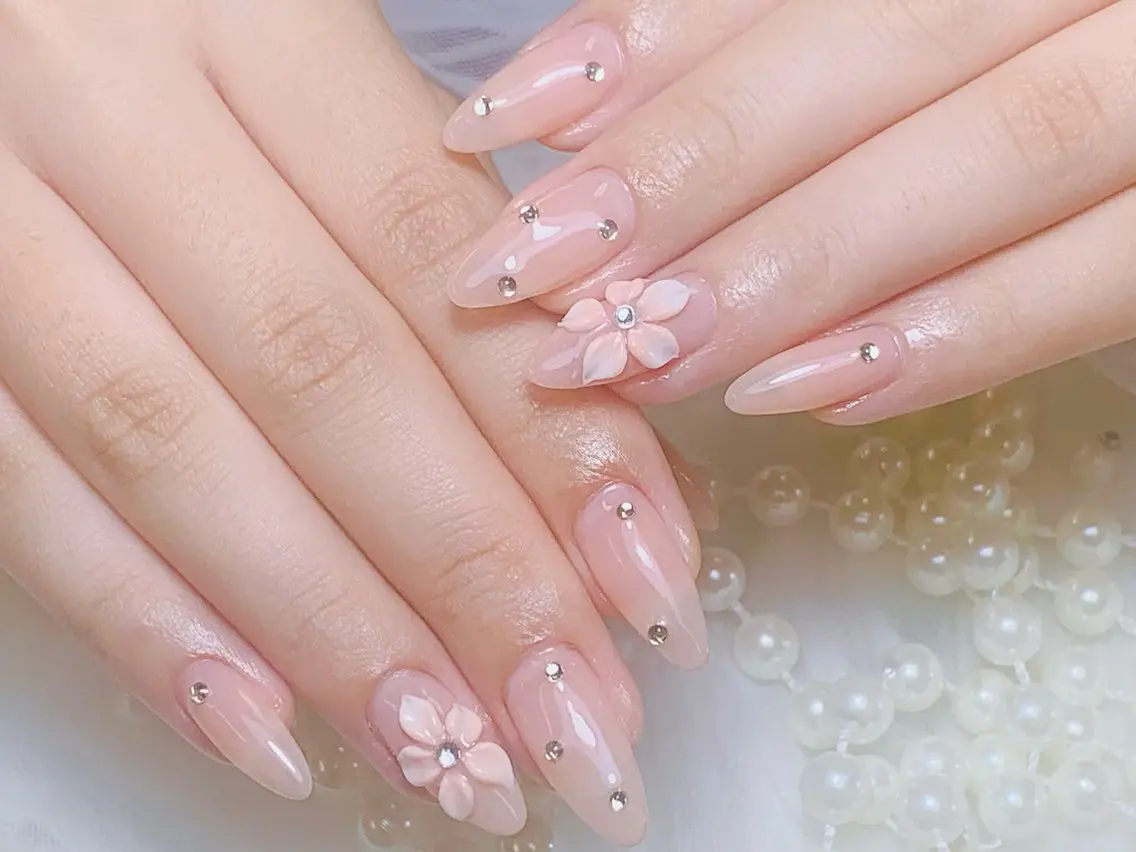 ネイル チークネイル 長さ出し フラッシュネイル フレンチネイル グラデーション ハンドネイル AN NAIL SALONのネイルデザイン
