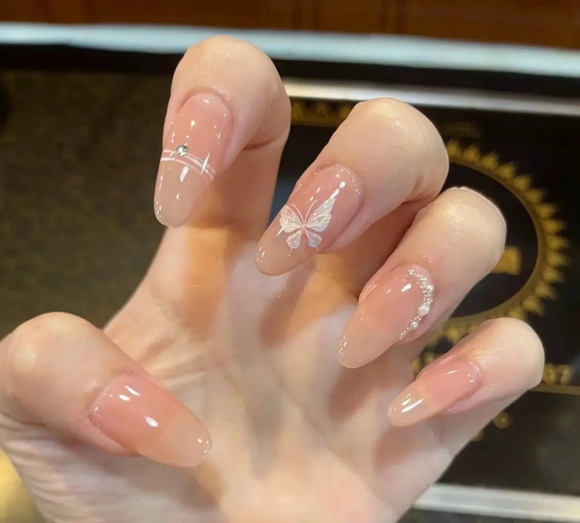 ネイル チークネイル 長さ出し フレンチネイル ガーリー 韓国ネイル sun nail池袋 モデル募集のネイルデザイン