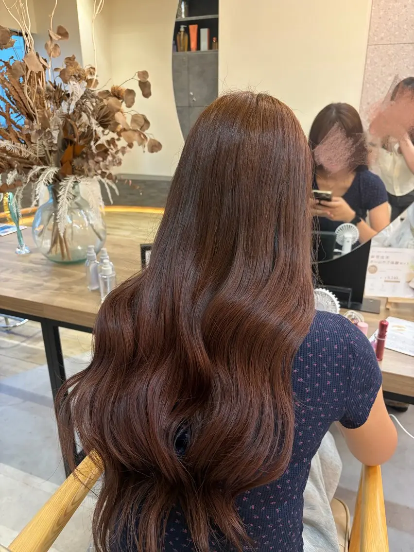 カラー 艶カラー🫧 yumiのヘアスタイル