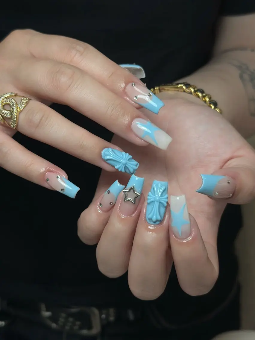 ネイル チークネイル ドット フレンチネイル グラデーション ハート ハンドネイル Julli NailStudioのネイルデザイン