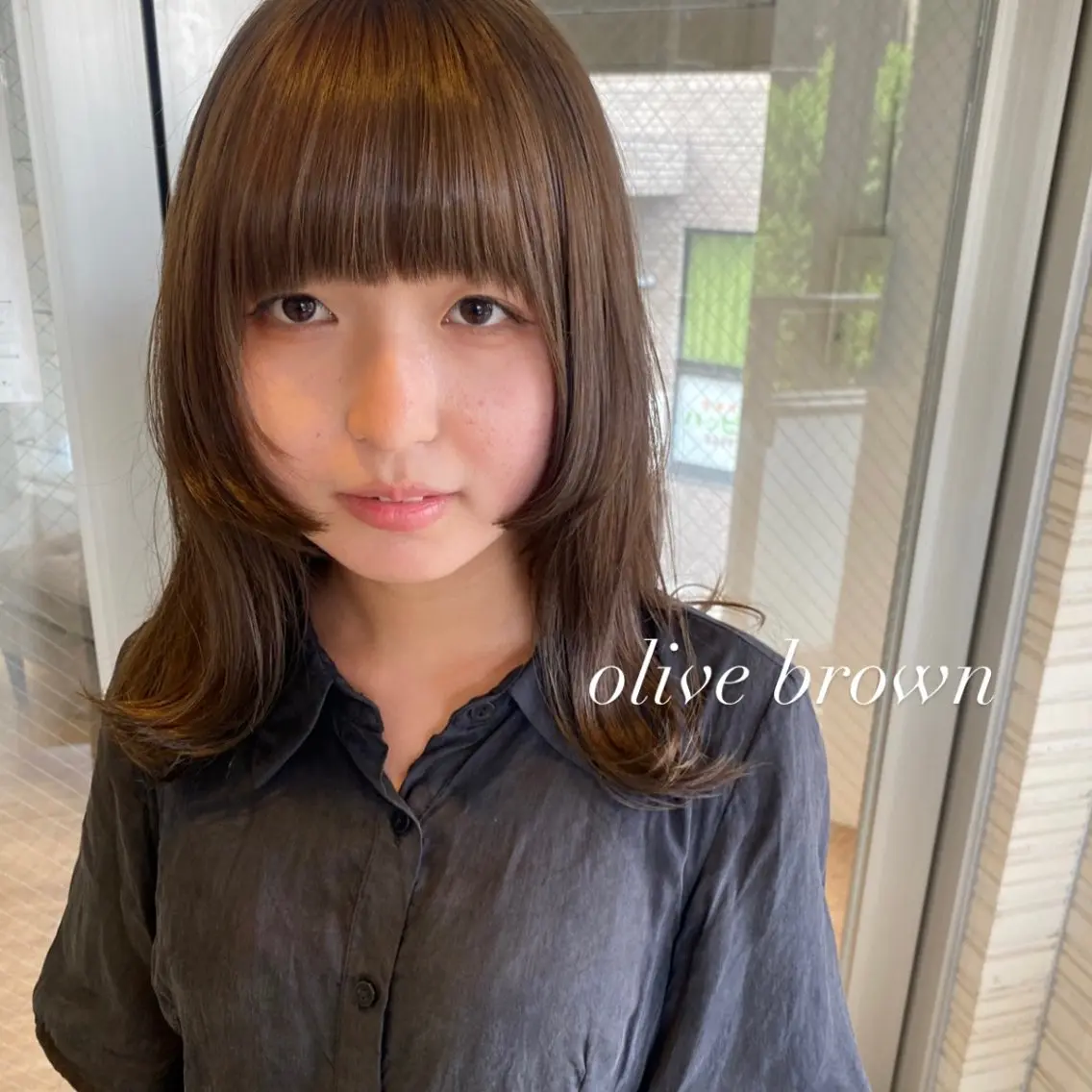 ミディアム カラー ブラウンカラー オリーブブラウン 顔周りカット 【MARCIE】 miyabiのヘアスタイル