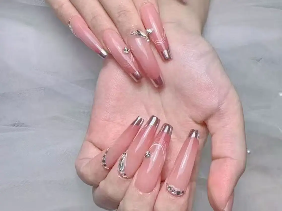 ネイル 💅🏻 ayakaのネイルデザイン