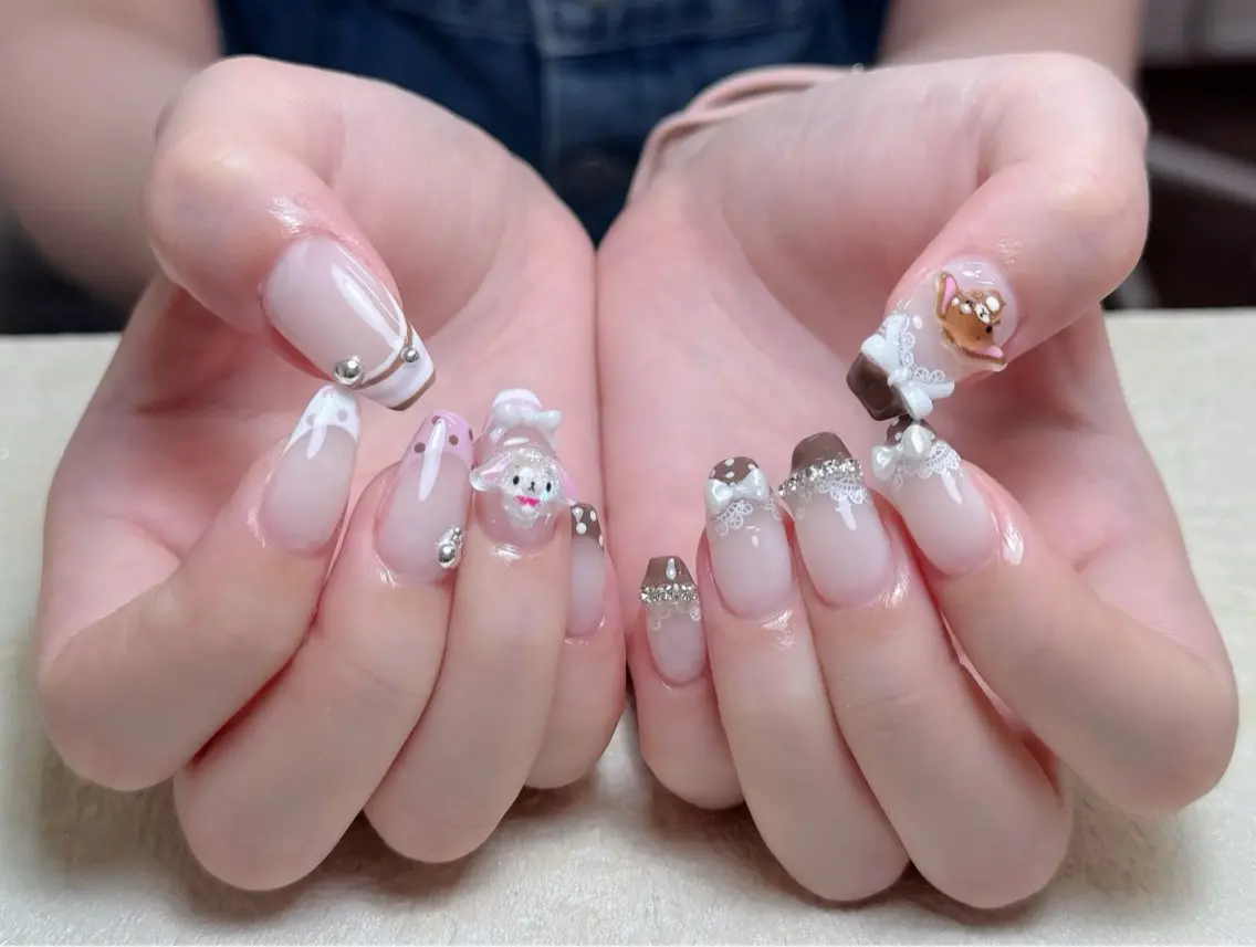 ネイル アートネイル 長さ出し フレンチネイル ジェルネイル ガーリー ハンドネイル 中野駅から2分 MEO NAILのネイルデザイン