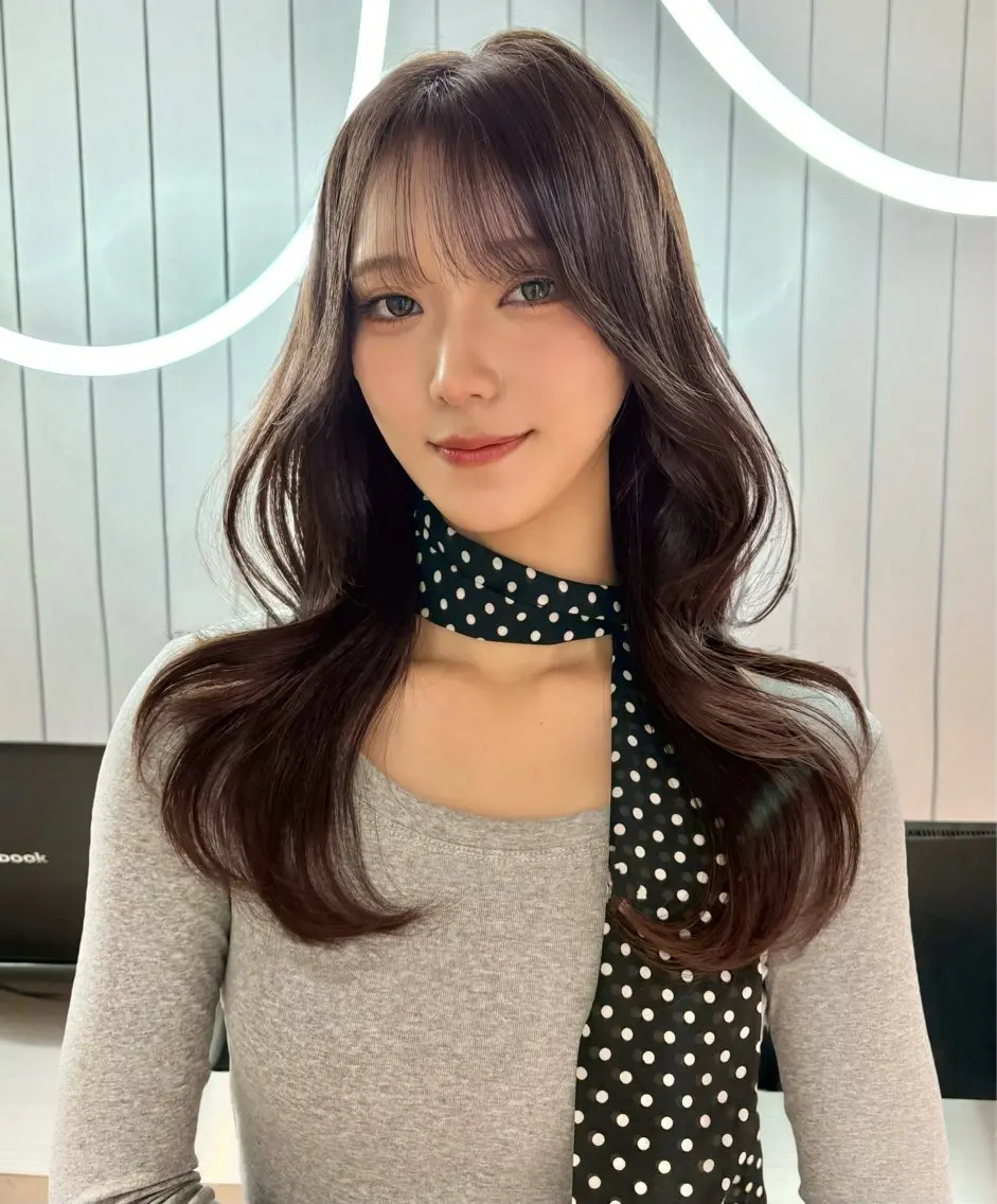ロング カラー ヘアアレンジ カット ヘアカラー トリートメント ヘアセット 大宮縮毛矯正🩵 レイヤー 佐藤和のヘアスタイル