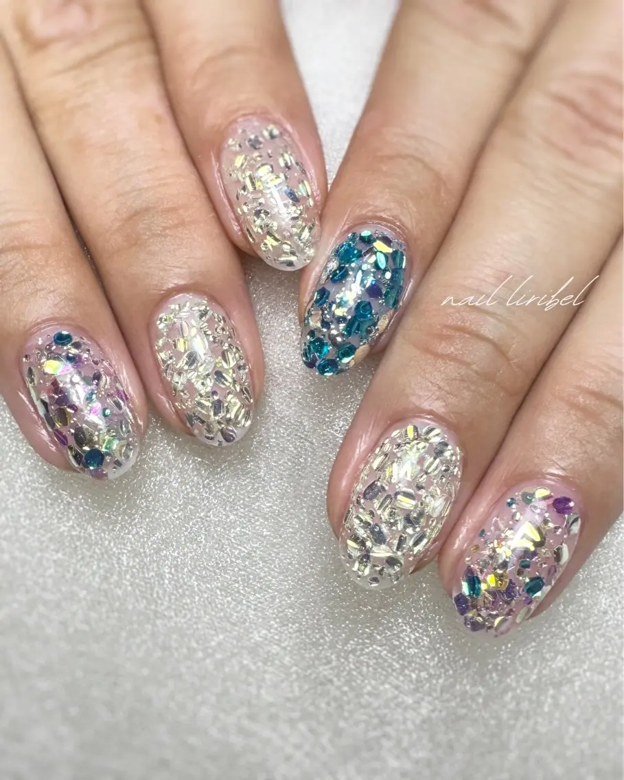 ネイル ホログラムネイル 韓国ネイル 夏ネイル Nail Liribelのネイルデザイン