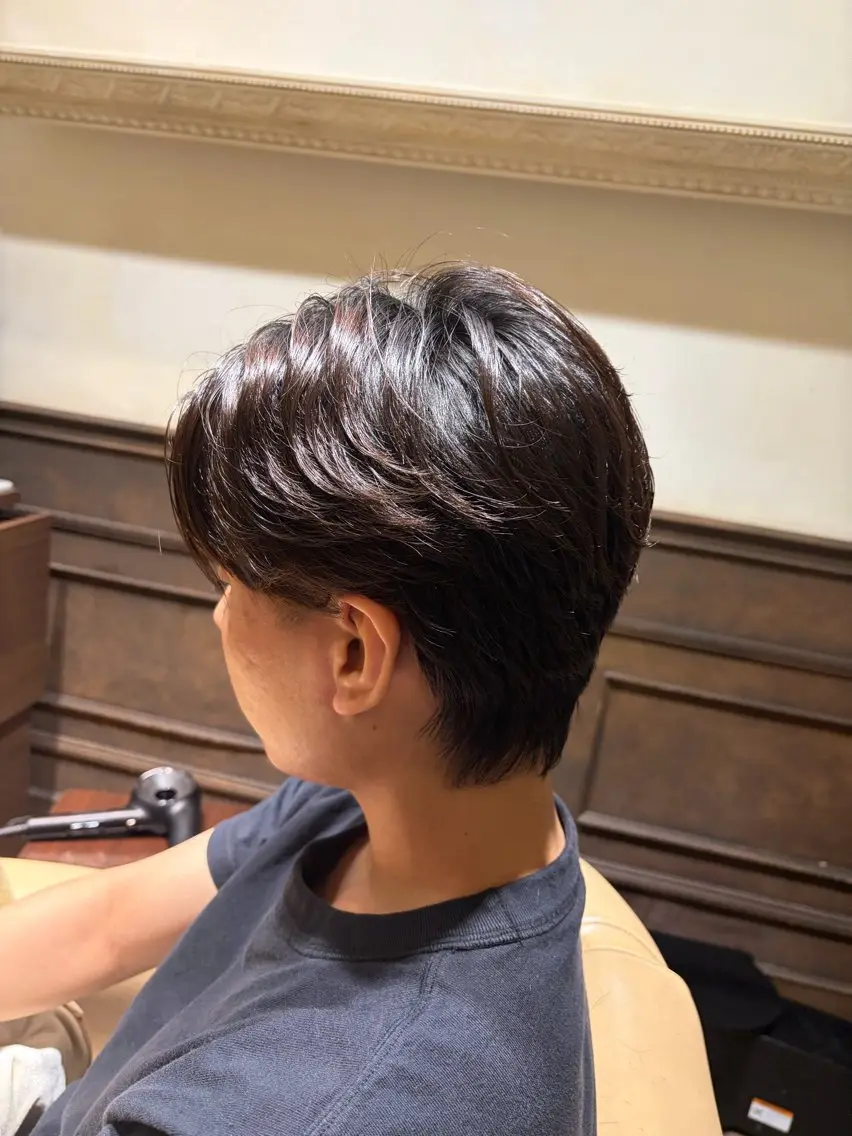 ショート パーマ 大法 琉空レイヤーカットのヘアスタイル