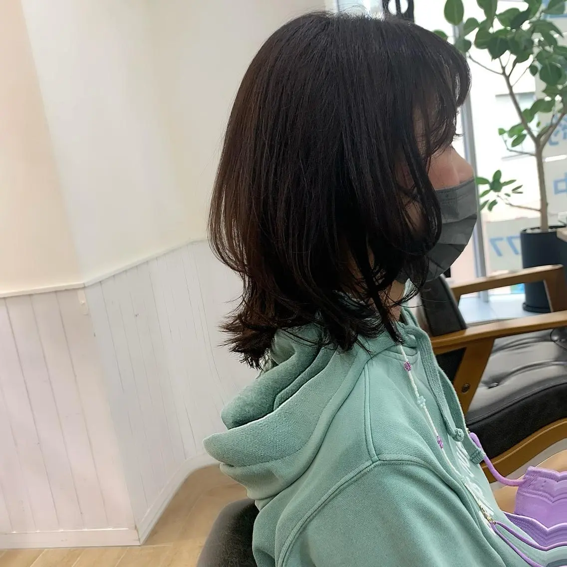 ロング カラー パーマ ヘアアレンジ メンズ キッズ ネイル マツエク・マツパ カット 縮毛矯正 レイヤーカット／ 巻ける縮毛矯正のヘアスタイル