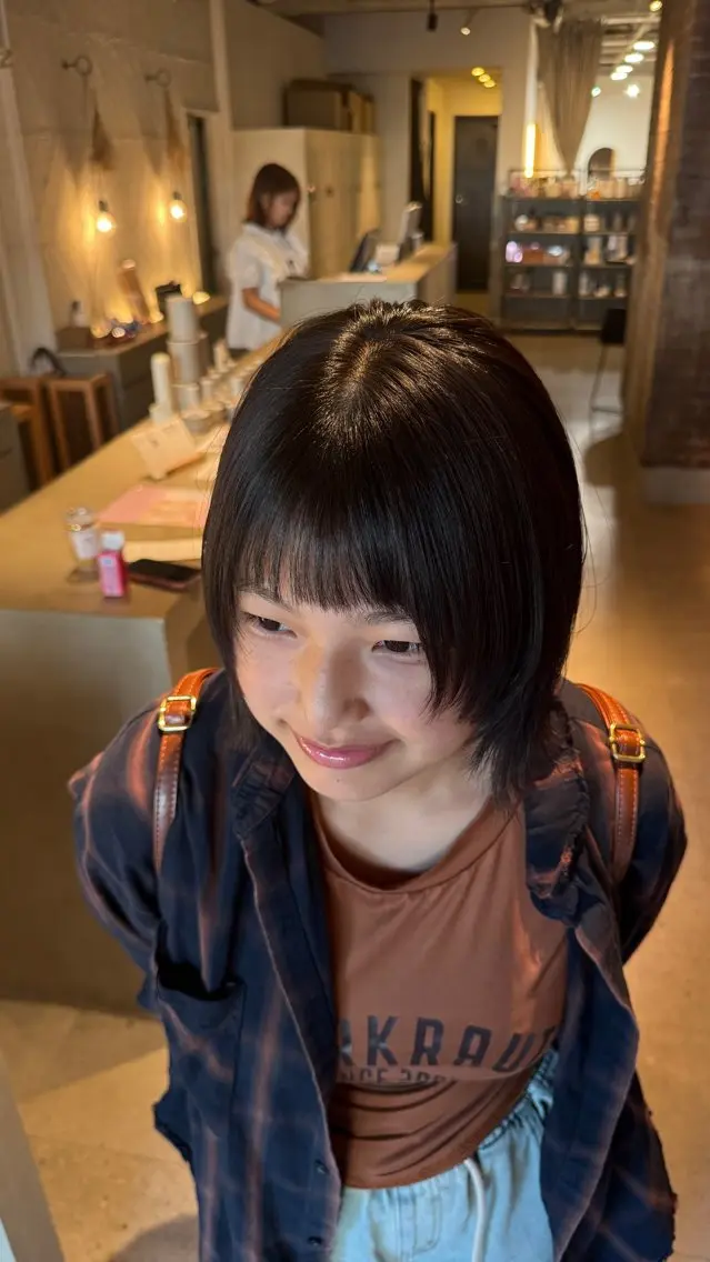 ショート カット 縮毛矯正 トリートメント みく💖レイヤー／海 外ヘア🇺🇸❤️のヘアスタイル