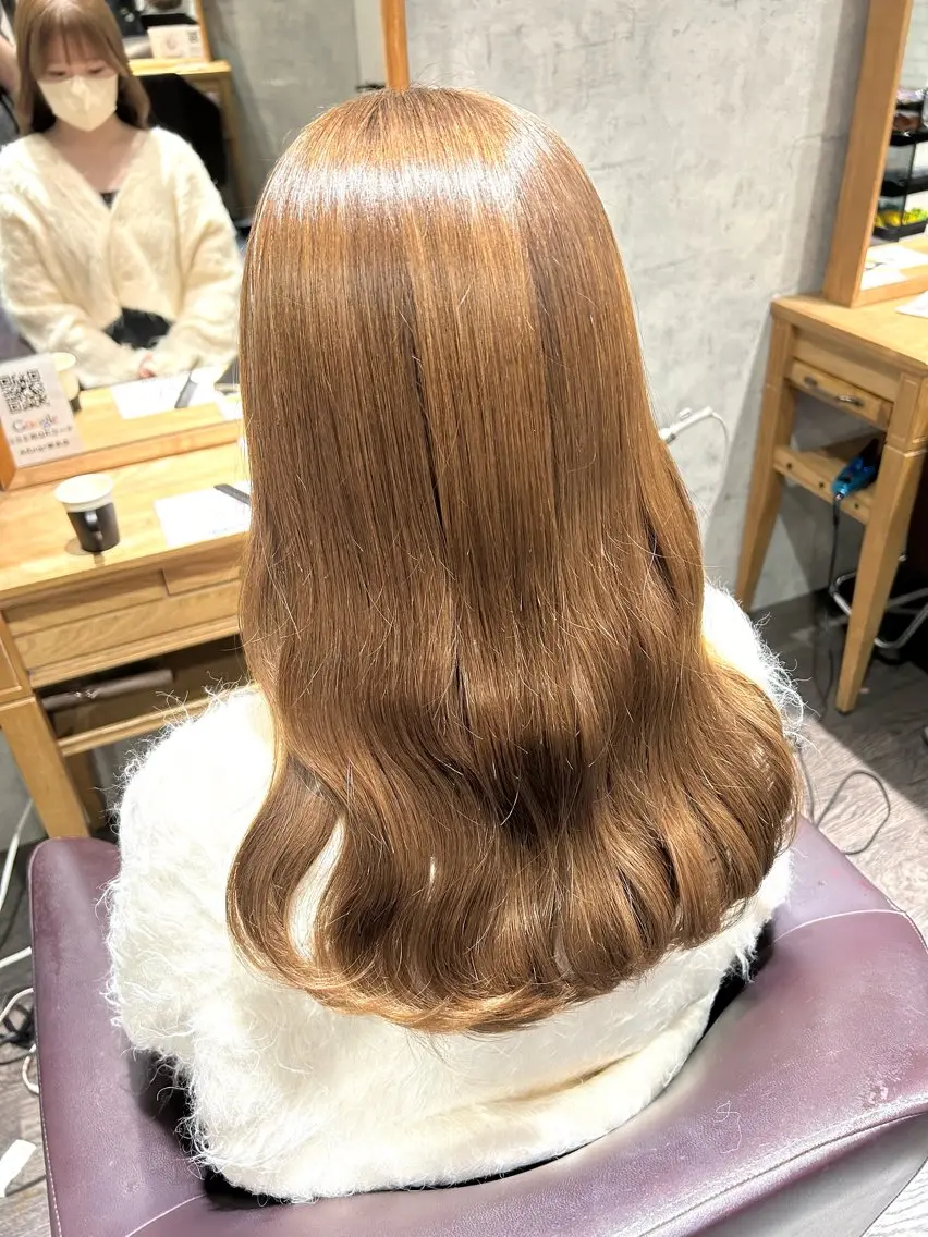 セミロング カラー ブリーチ ダブルカラー ブリーチなしカラー ヘアカラー パーソナルカラー 診断🍀マリンのヘアスタイル