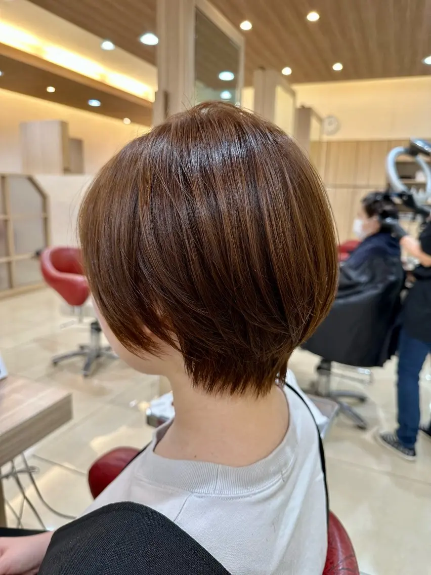 《✨minimo限定✨》骨格矯正カット✂︎+フルカラー+ミルボン3stepトリートメントの写真