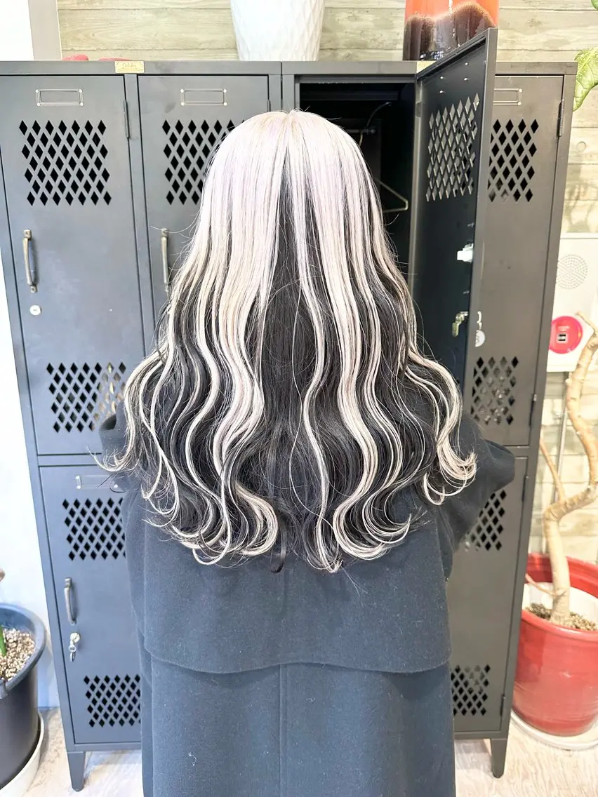 セミロング カラー ヘアカラー トリートメント ヘッドスパ ヘアセット kai .のヘアスタイル