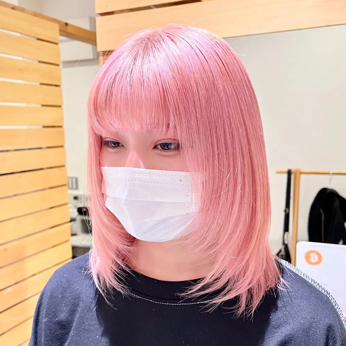 ミディアム カラー ブリーチ ヘアカラー トリートメント ✨髪質改善🎨 杉本賢人のヘアスタイル