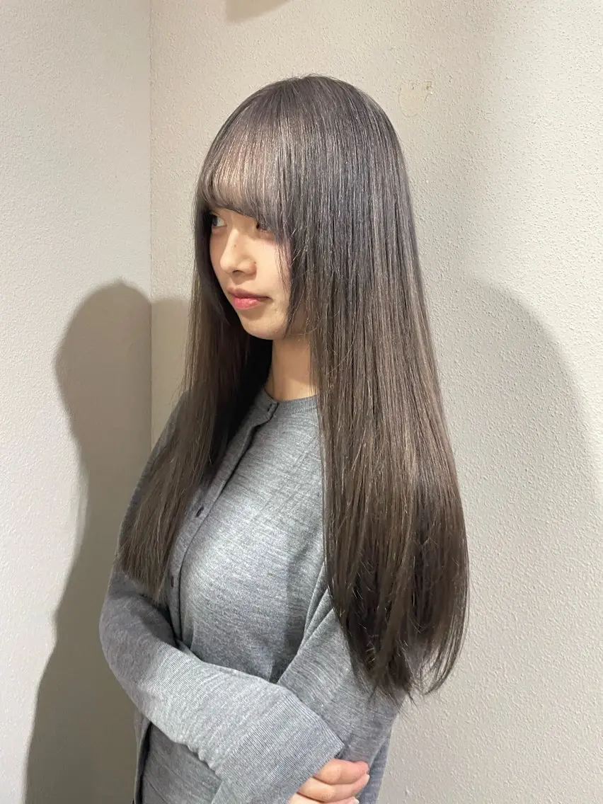 1ブリーチ＋ツヤカラー＋トリートメントの写真