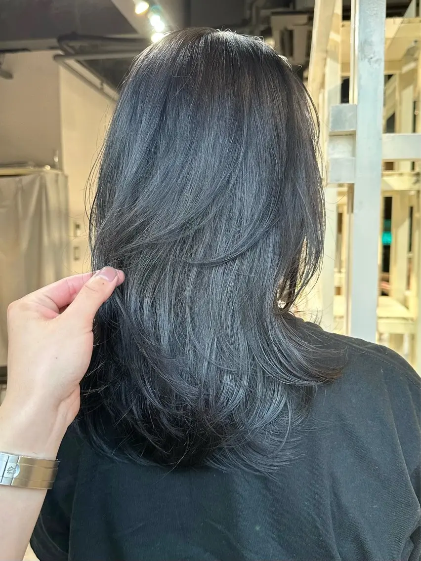 セミロング レイヤーカット カット ヘアカラー トリートメント ✨透明感カラー 恵比寿HAYATO✨のヘアスタイル