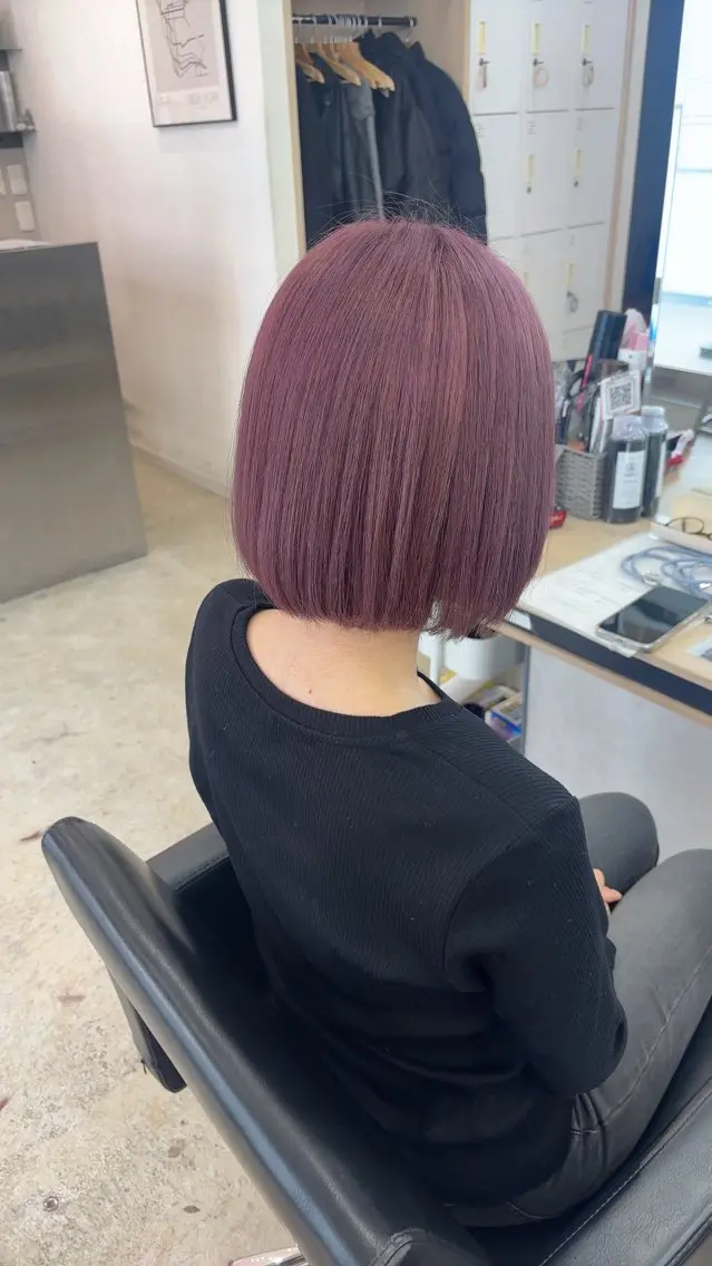 ショート カラー イルミナカラー トリートメント 🪽髪質改善矯正 🤍MIU🤍のヘアスタイル