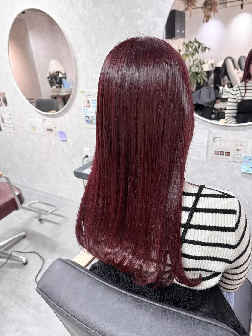 セミロング カット パーマ 横田 ひかるのヘアスタイル