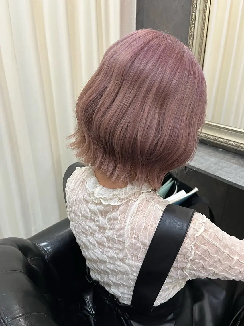 ミディアム カラー ヘアカラー トリートメント ゆな🎀ハイトーン /レイヤーのヘアスタイル