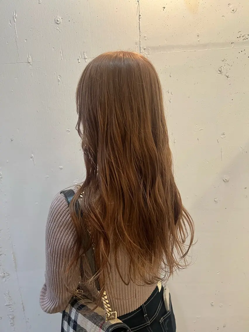 ロング ヘアカラー 鈴木 三保のヘアスタイル