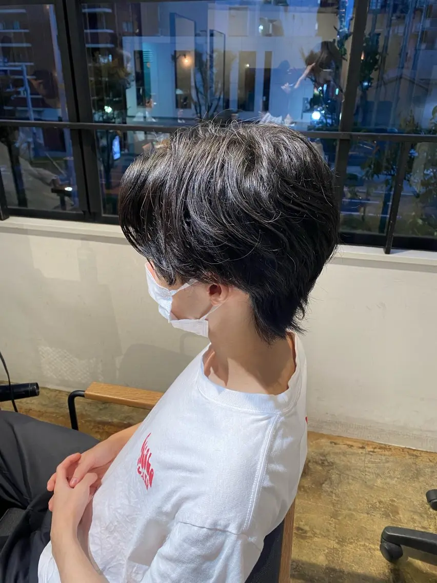 ショート メンズ センターパート マッシュウルフ マッシュ メンズウルフカット ウルフカット BELO / yuzuのヘアスタイル