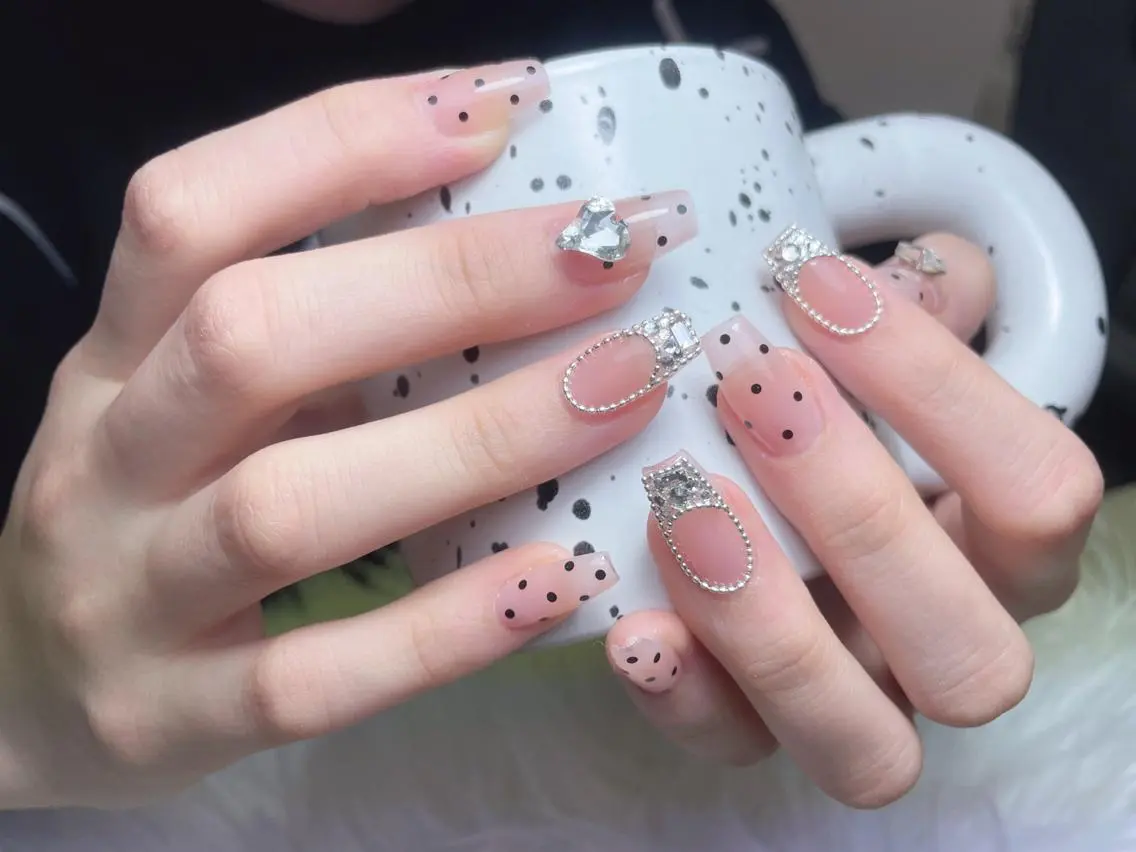 ネイル モデル募集Coco Nailのネイルデザイン