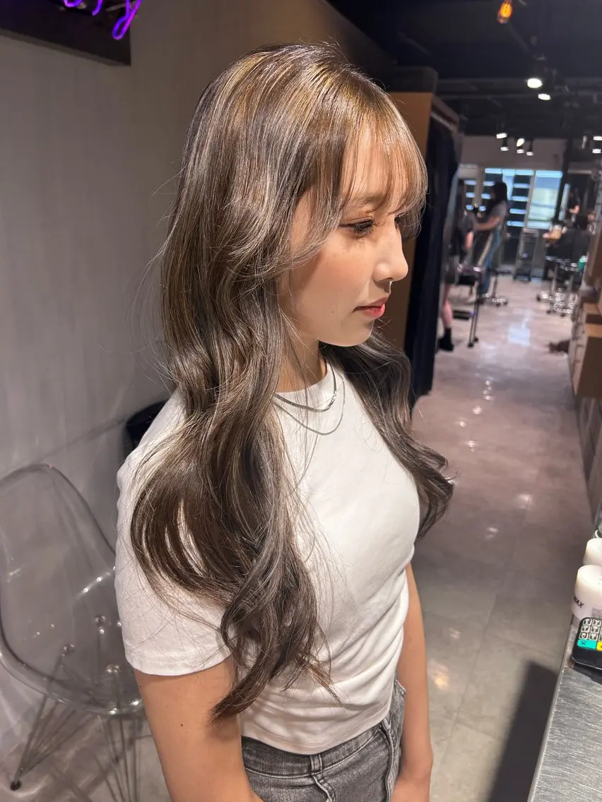 ロング ヘアカラー トリートメント ヘッドスパ レイヤーStyle 🪽菜々実のヘアスタイル