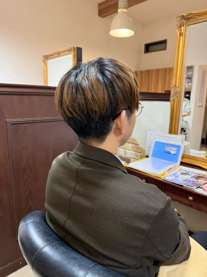 メンズ 安中 莉椰のヘアスタイル