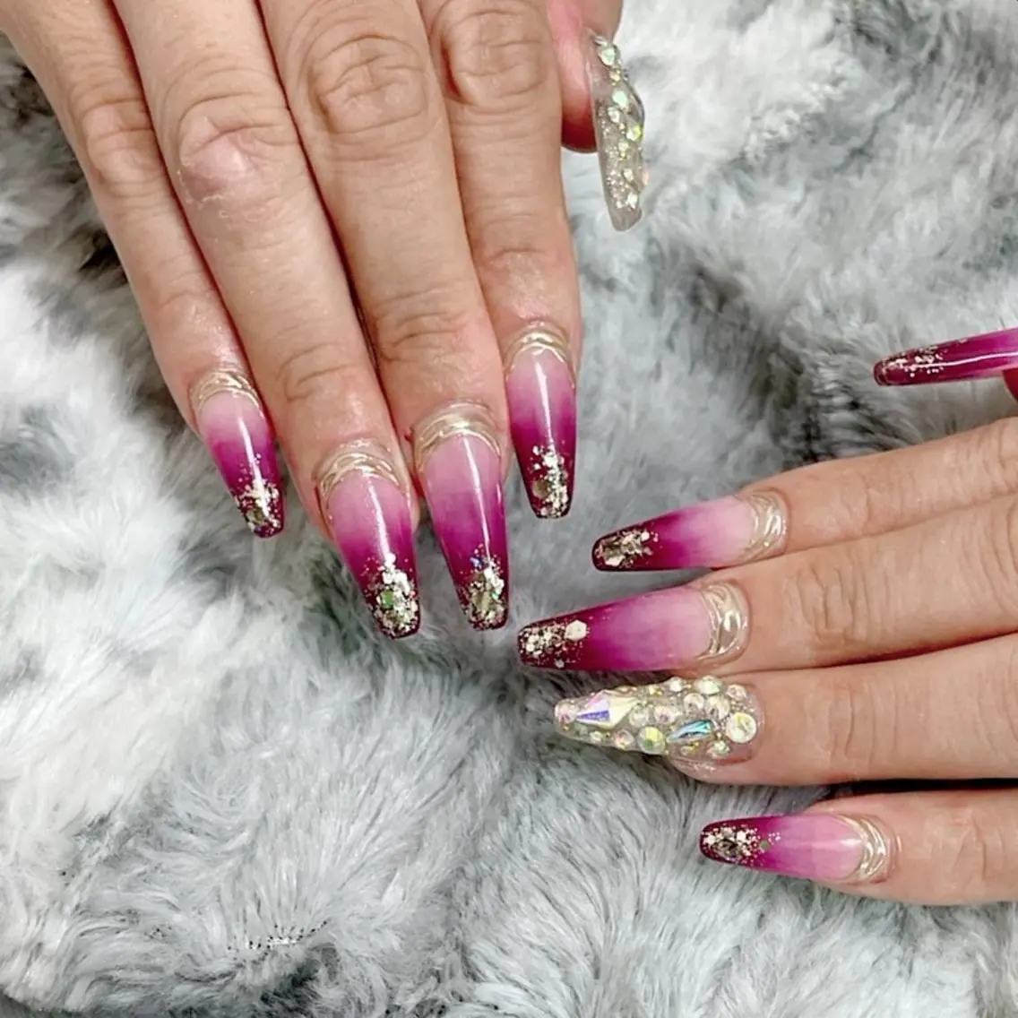 ネイル 持ち込み ❤️💛REBEST 京橋　nailのネイルデザイン