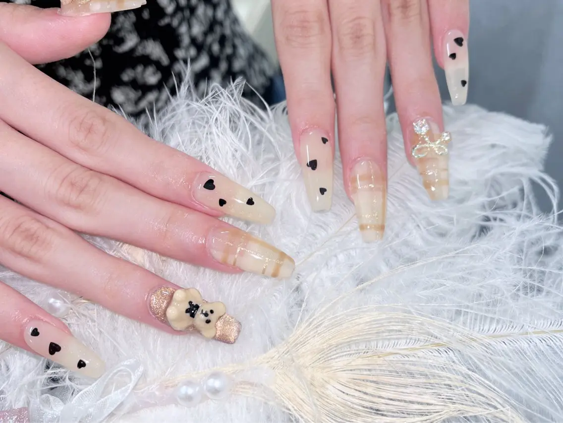 ネイル Glow Nail スカルプ専門店のネイルデザイン