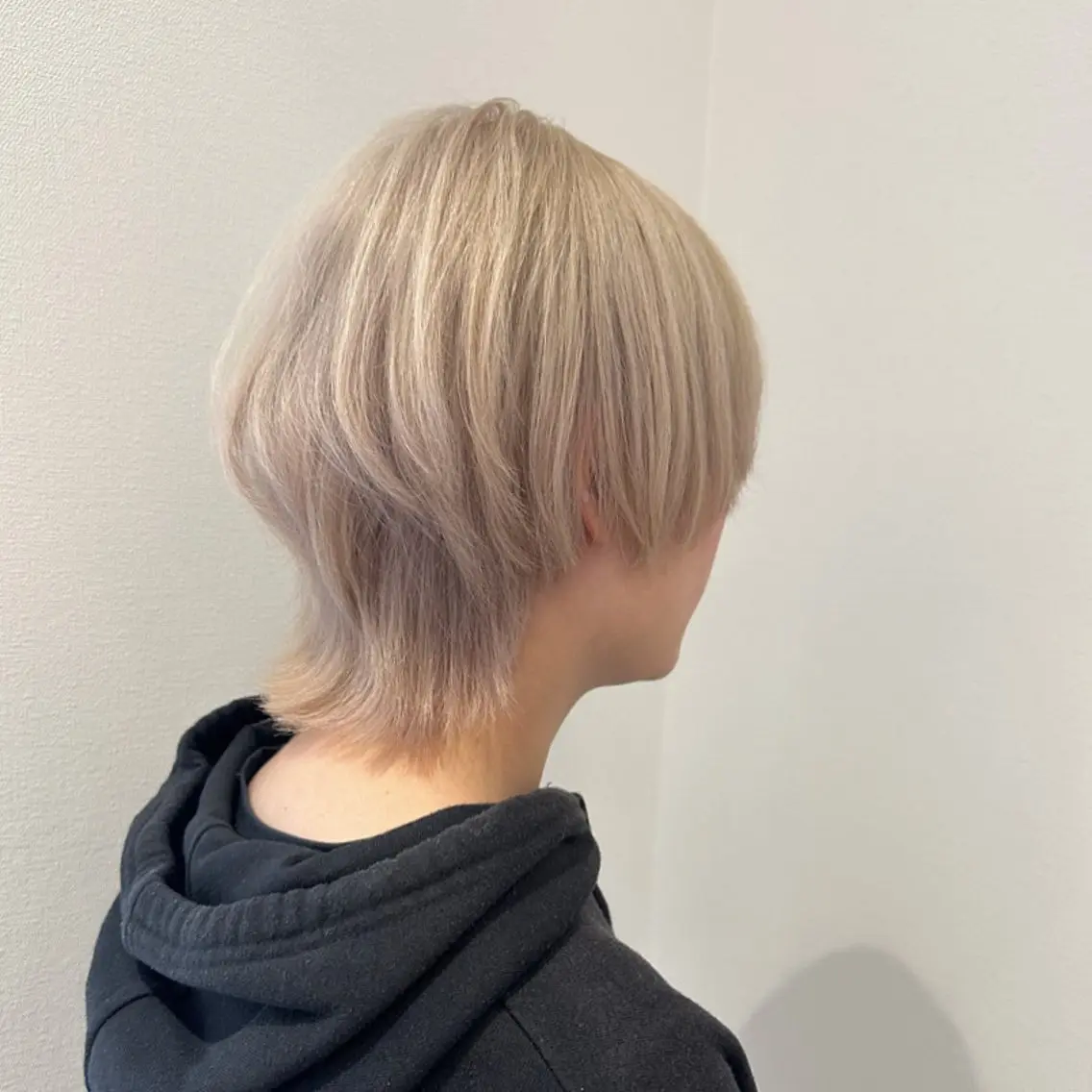 ショート カラー メンズ タッセルボブ× 美髪・髪質改善のヘアスタイル