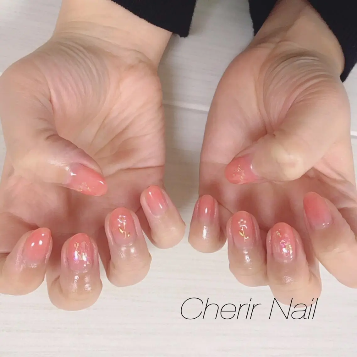 ネイル フラワーネイル ワンカラーネイル ピンク シンプルネイル Cherirnail kaoriのネイルデザイン