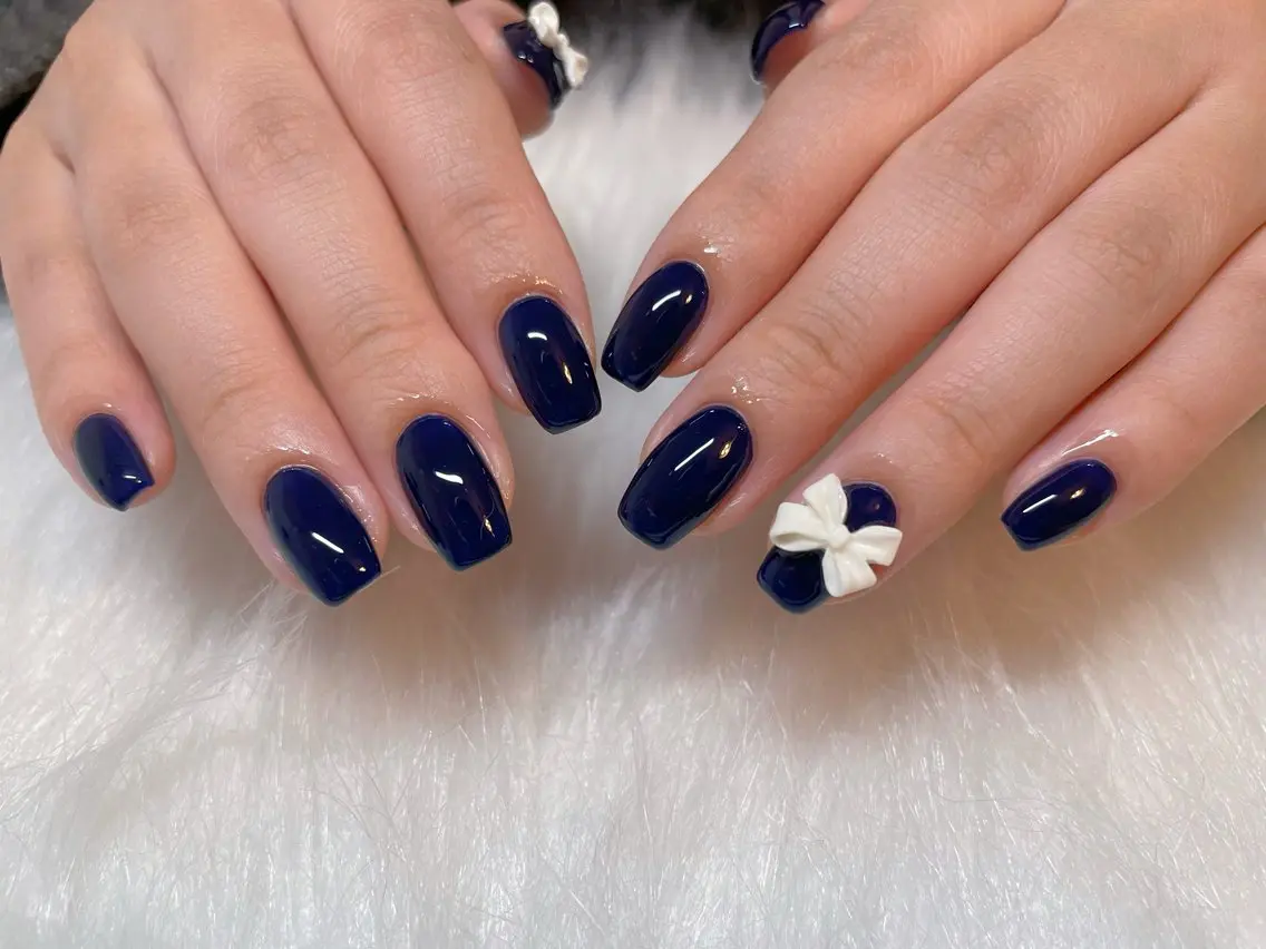 ネイル ネイビー ハンドネイル エン Nail salonのネイルデザイン