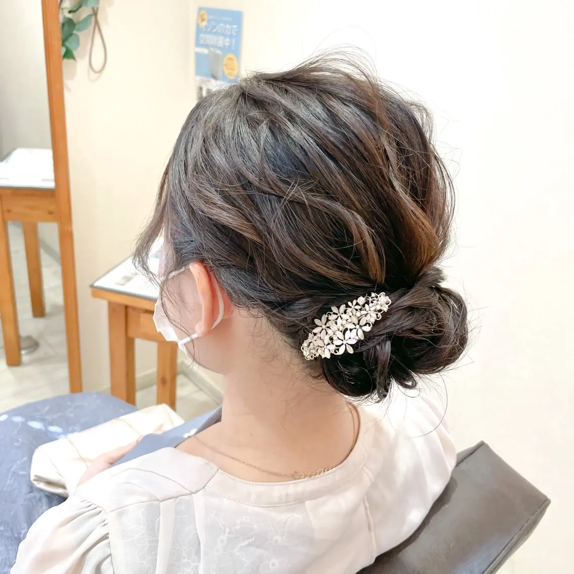 ミディアム ヘアアレンジ ヘアセット アレンジ🎀ツヤ髪✨ 北野亜優実🌱のヘアスタイル