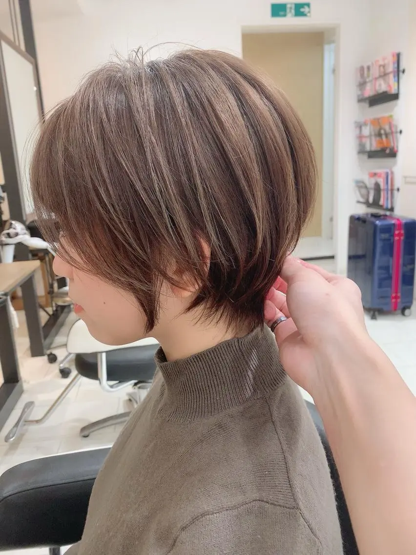 ２回目以降の方！カット&カラー！の写真