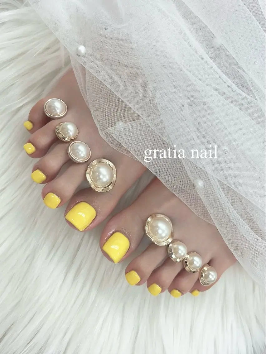 ネイル フットネイル gratia salonのネイルデザイン