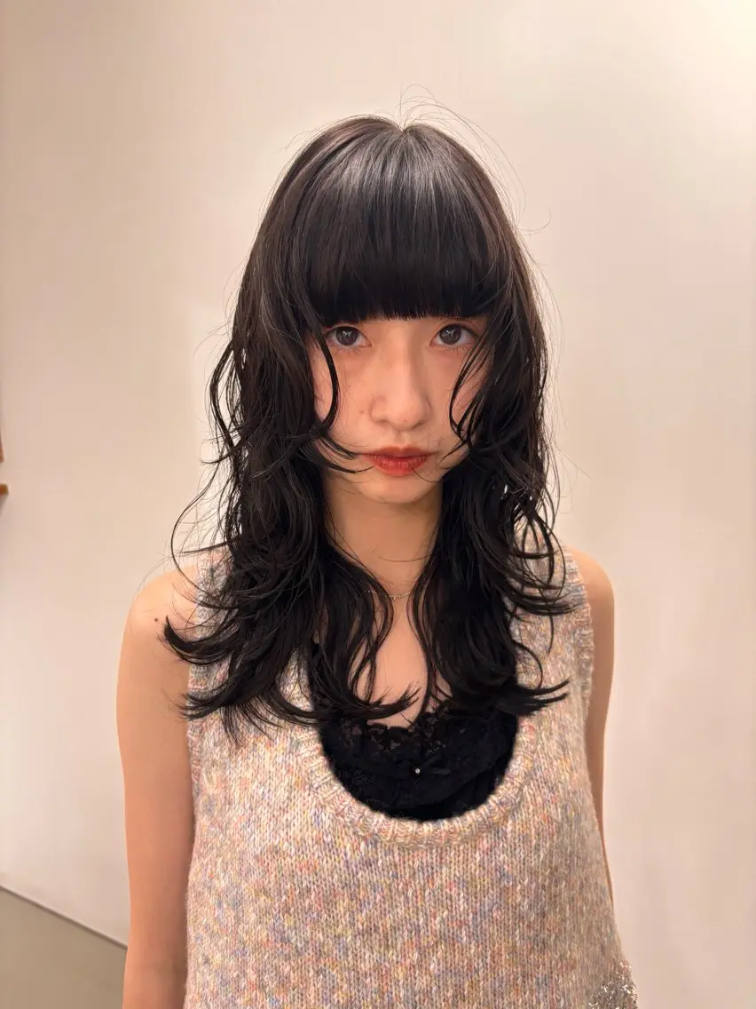 セミロング レイヤーカット mirai/レイヤー ボブ/デザインのヘアスタイル