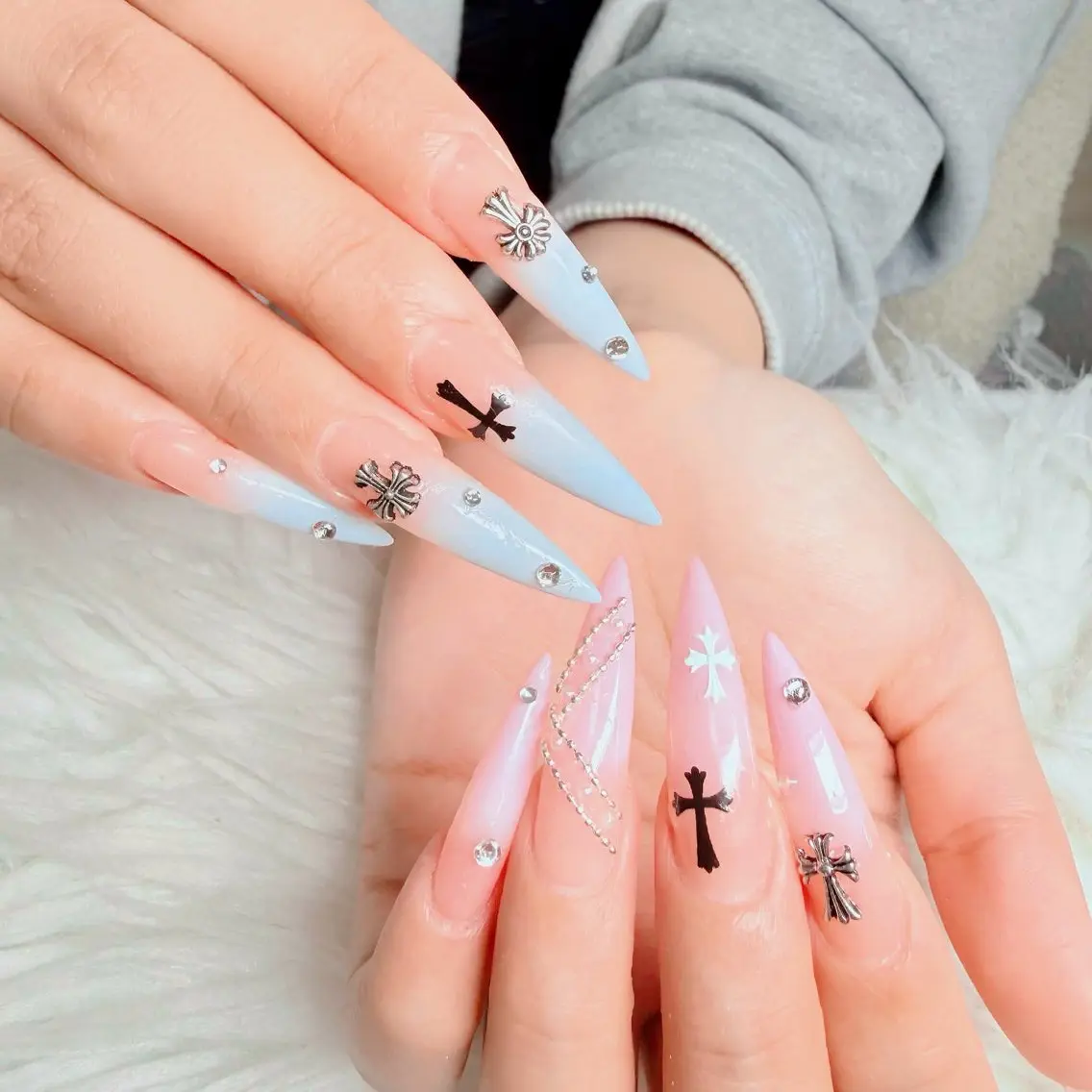 ネイル フットネイル フレンチネイル グラデーション 韓国ネイル ロングネイル ハンドネイル Hani Nail Salonのネイルデザイン