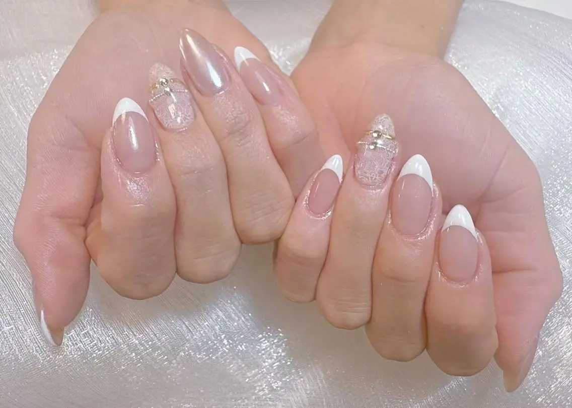 ネイル 長さ出し フレンチネイル 韓国ネイル マグネットネイル 持ち込み ハンドネイル ハンドケア The  Nail 新大久保店のネイルデザイン