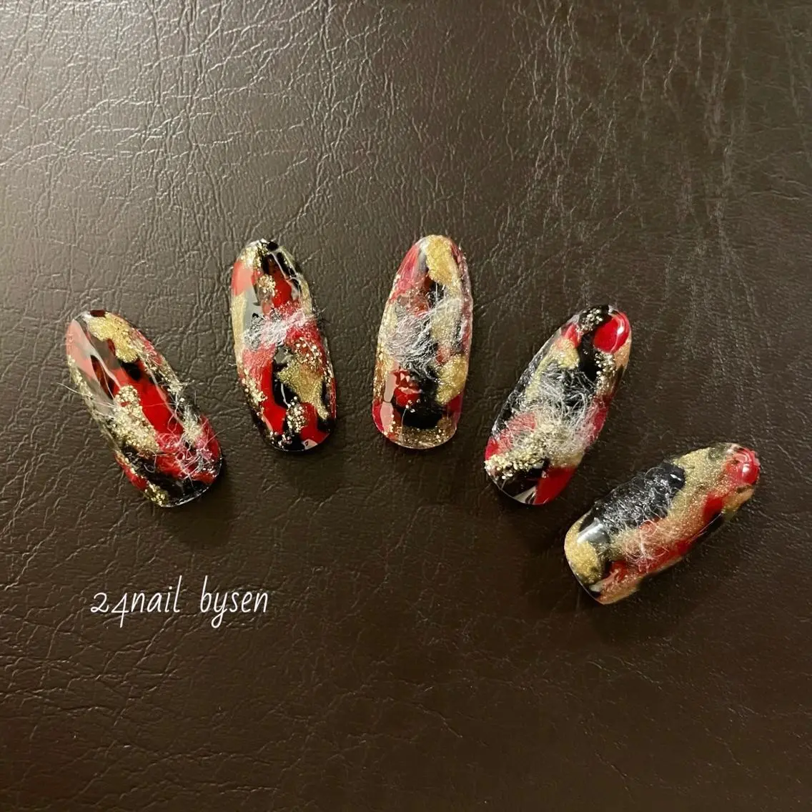 ネイル 成人式 ネイルチップ Atelier by 24nail/Ayaのネイルデザイン