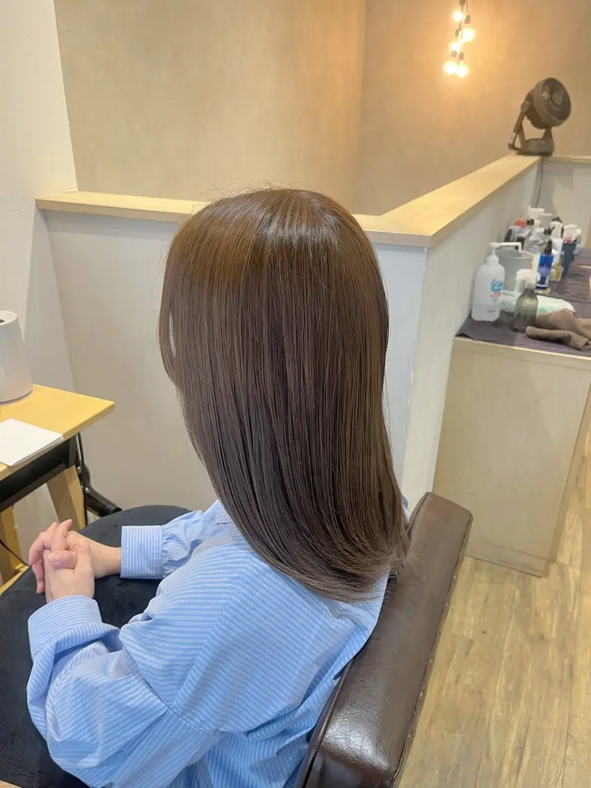 カラー 田邉 栞璃のヘアスタイル