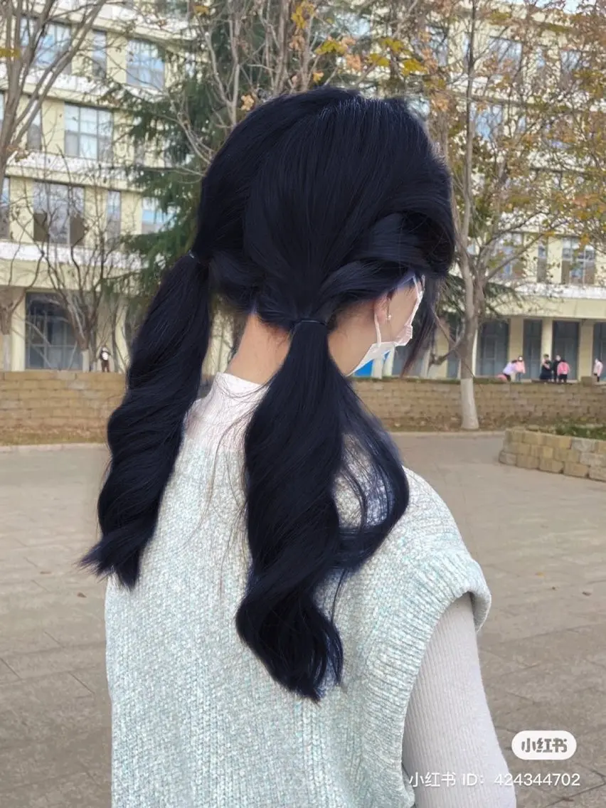 ロング カラー ネイビーカラー ラベンダー💜 グレージュ🩶のヘアスタイル