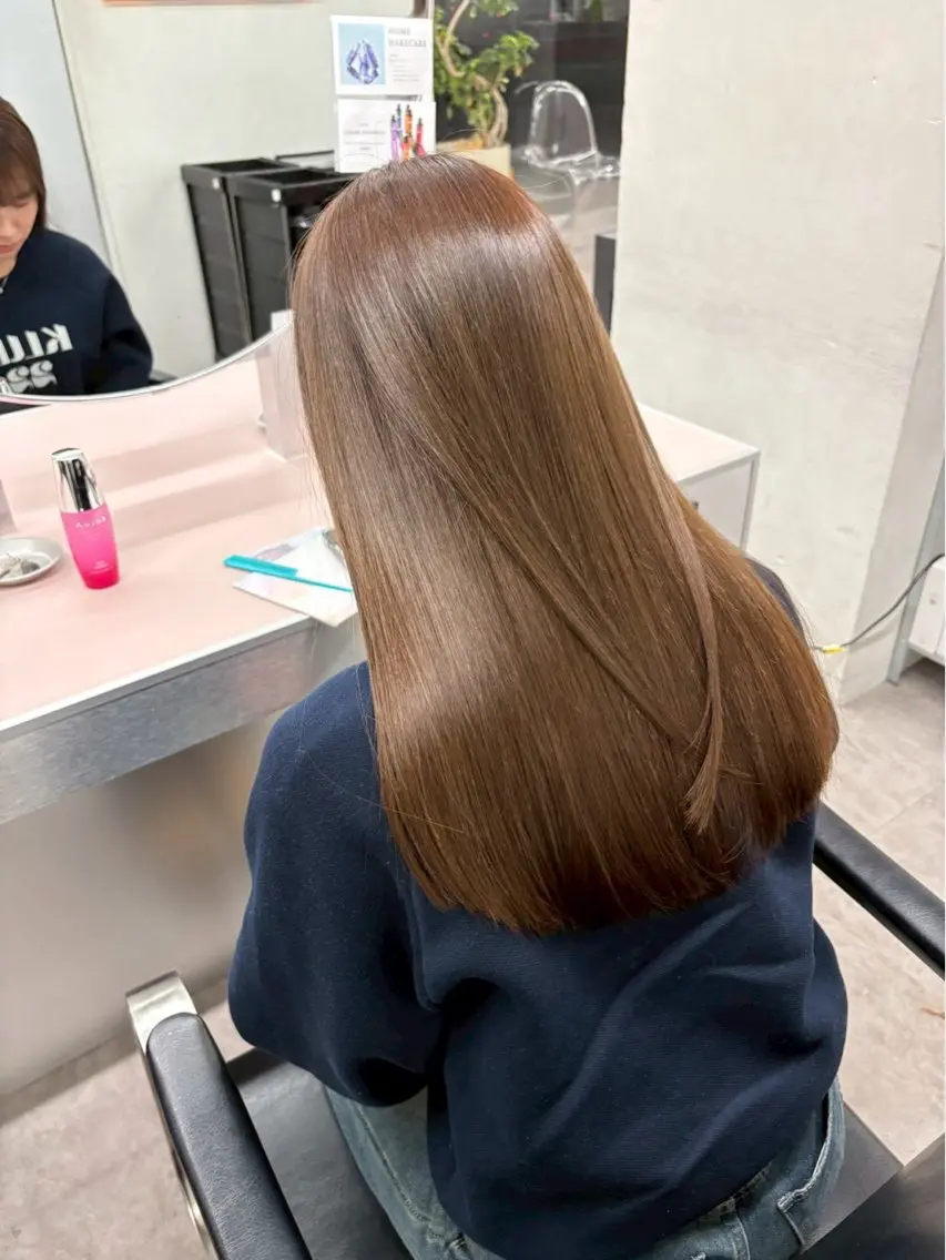 ロング カラー 東頭 さくらのヘアスタイル