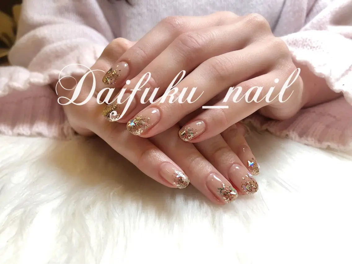 セミロング Daifuku nailsのネイルデザイン